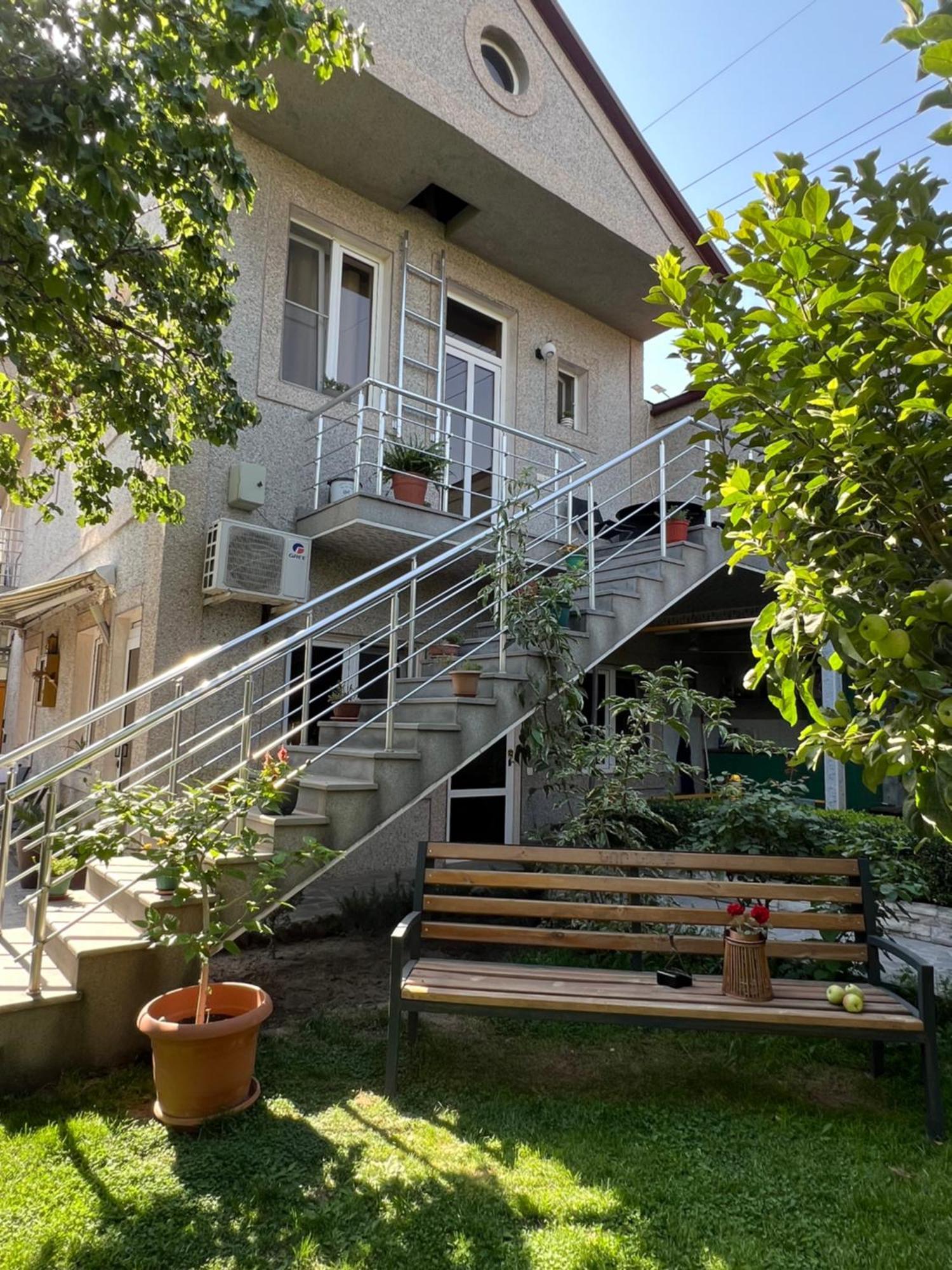 Yerevan Modern Holiday Apartment 外观 照片