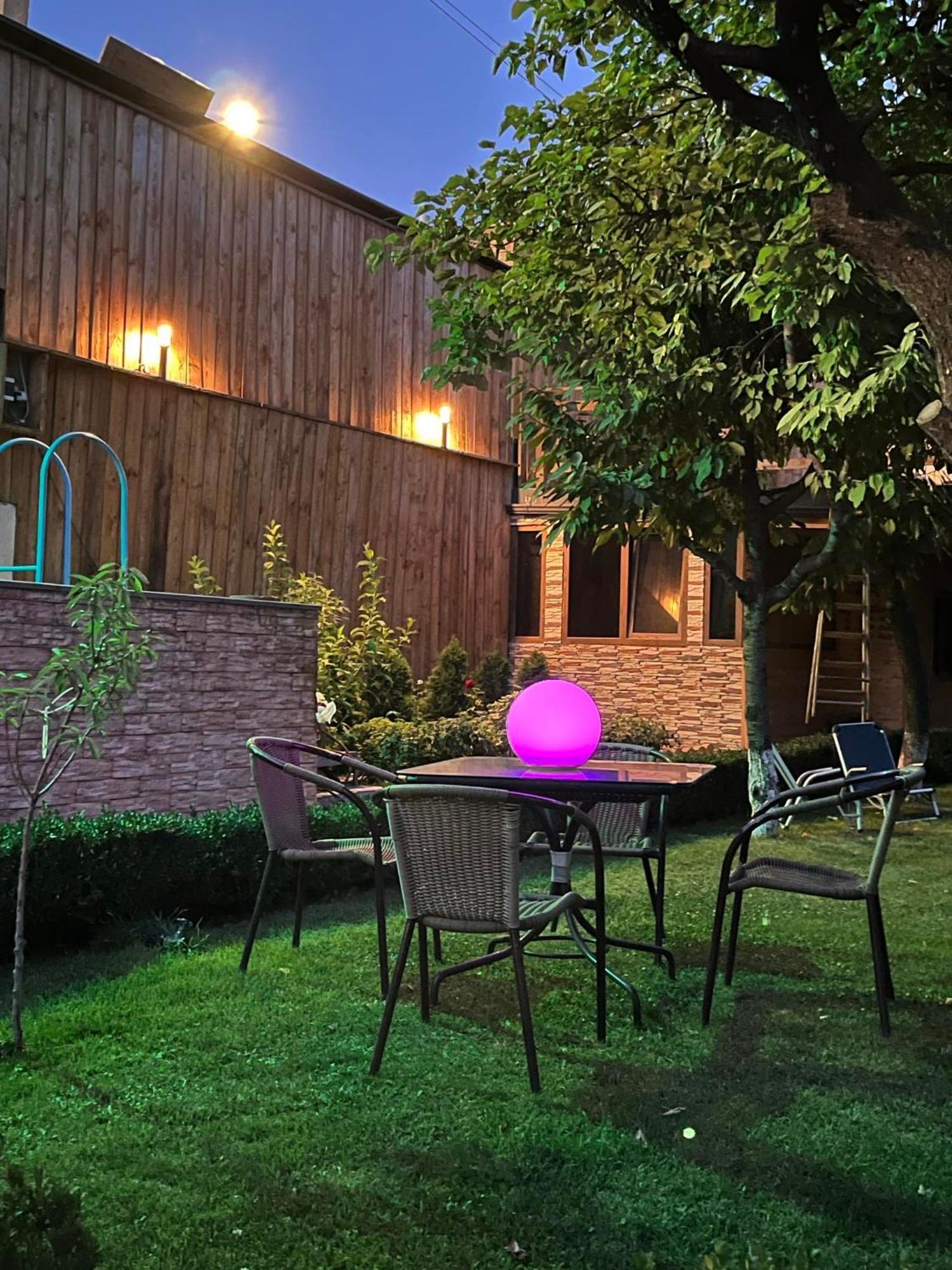 Yerevan Modern Holiday Apartment 外观 照片