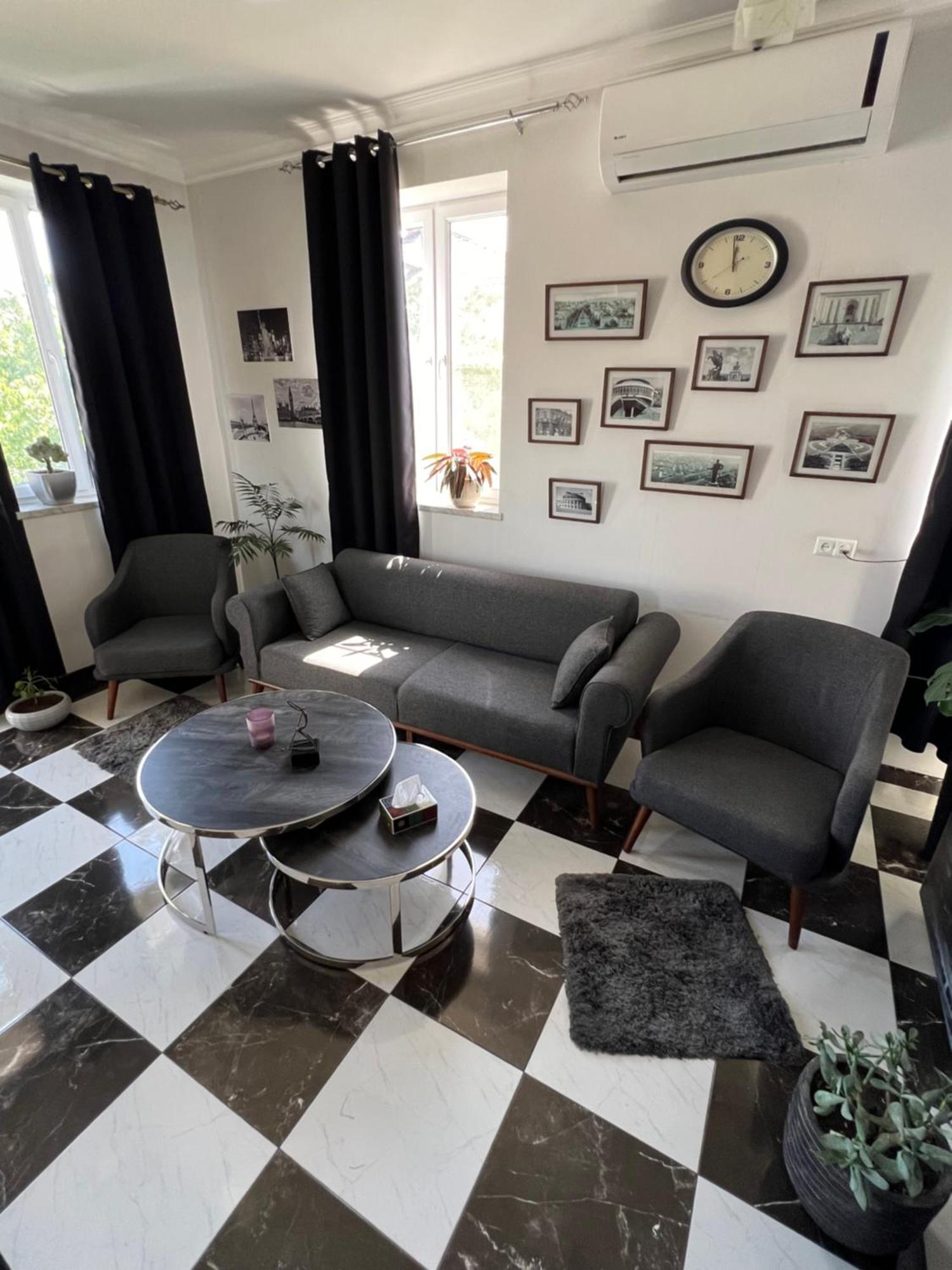 Yerevan Modern Holiday Apartment 外观 照片